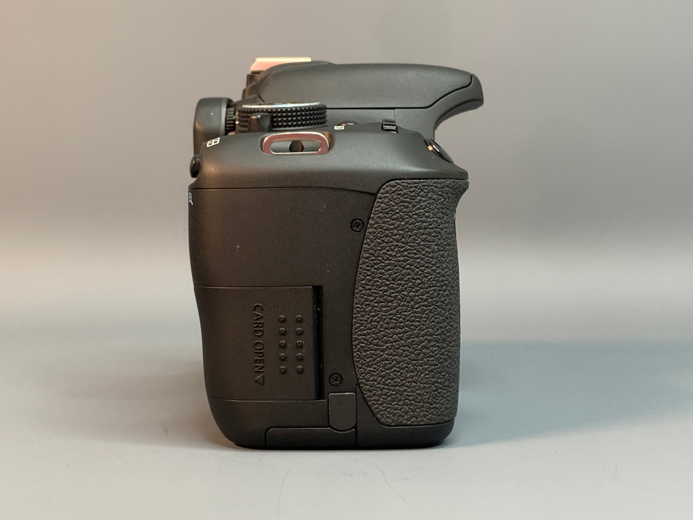 Canon EOS 600D 400 кадров