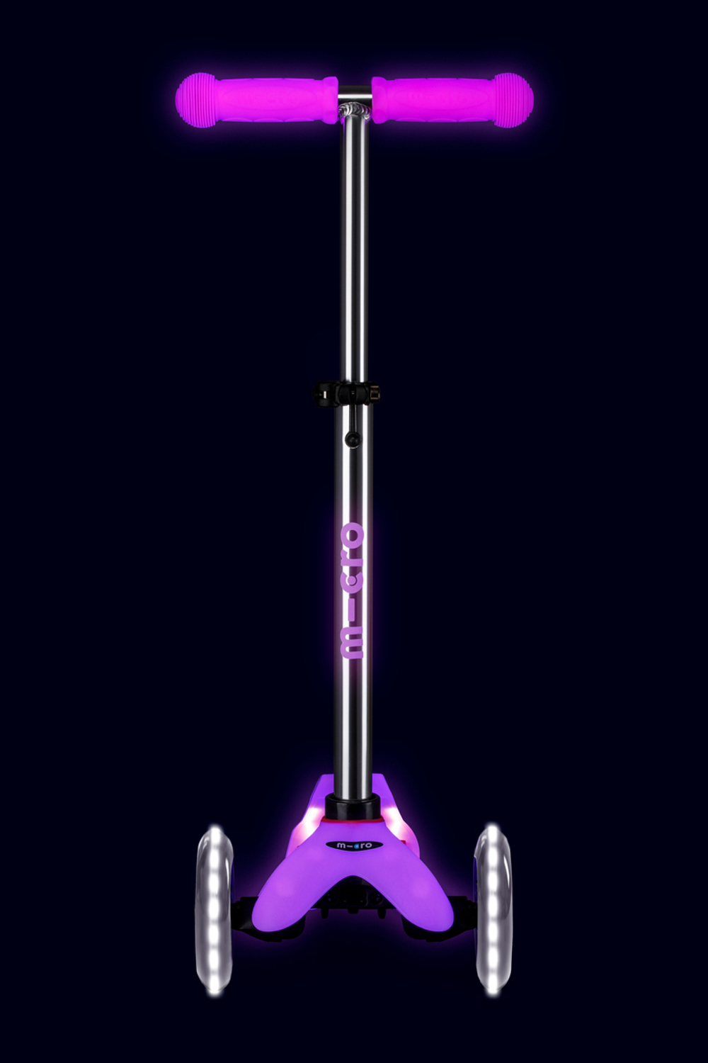 Самокат Mini Micro Deluxe Glow Plus (светящийся) LED морозный розовый