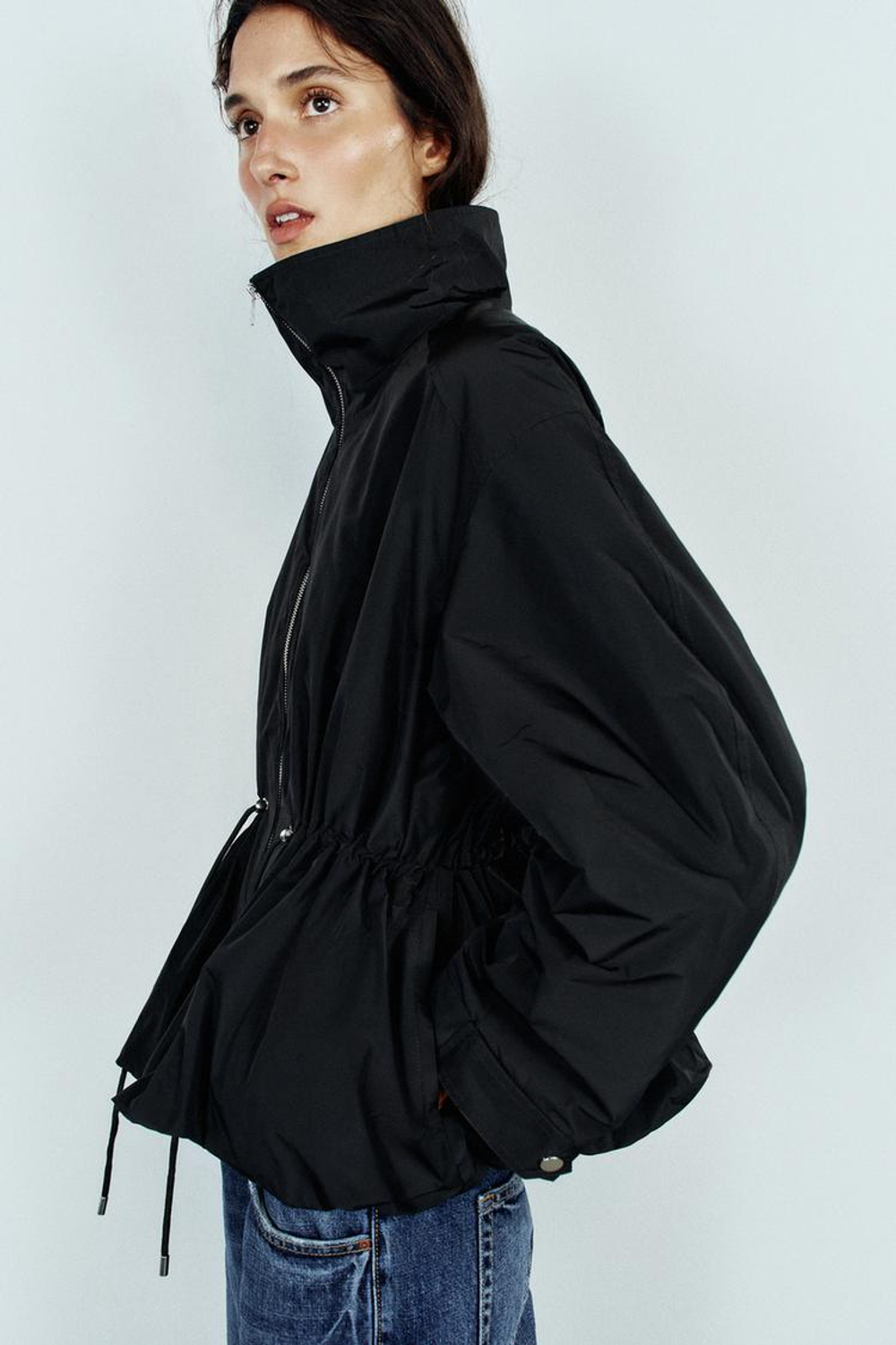 ZARA СТЕГАНАЯ КУРТКА С ВОРОТНИКОМ-СТОЙКОЙ, ЧЕРНЫЙ