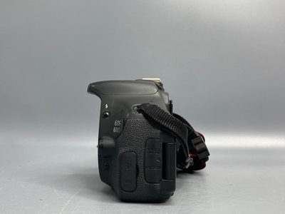 Canon 600d Kit 18-55 31.000 кадров