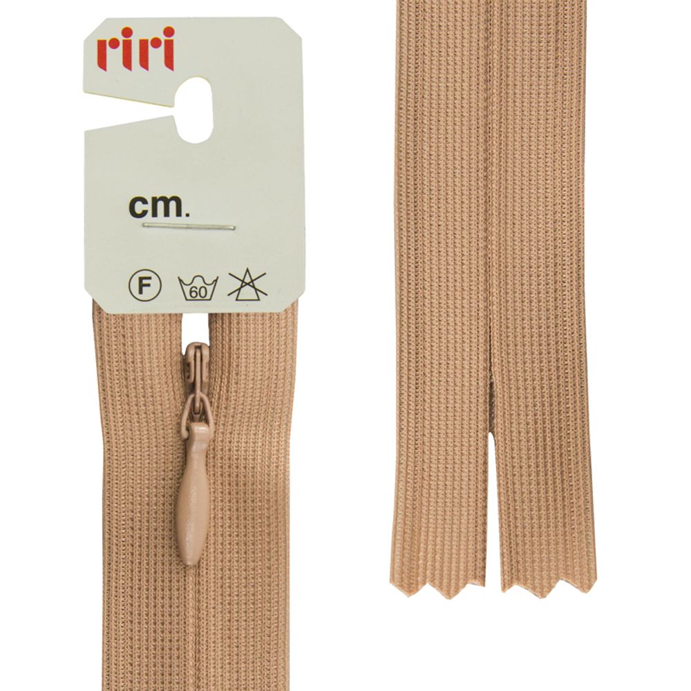 Молния потайная (скрытая) RIRI Т3 (3 мм) 1 зам., н/раз., 22 см, цв.2232, бежевый темн., 10 шт Молния потайная (скрытая) RIRI Т3 (3 мм) 1 зам., н/раз., 22 см, цв.2232, бежевый темн., 10 шт