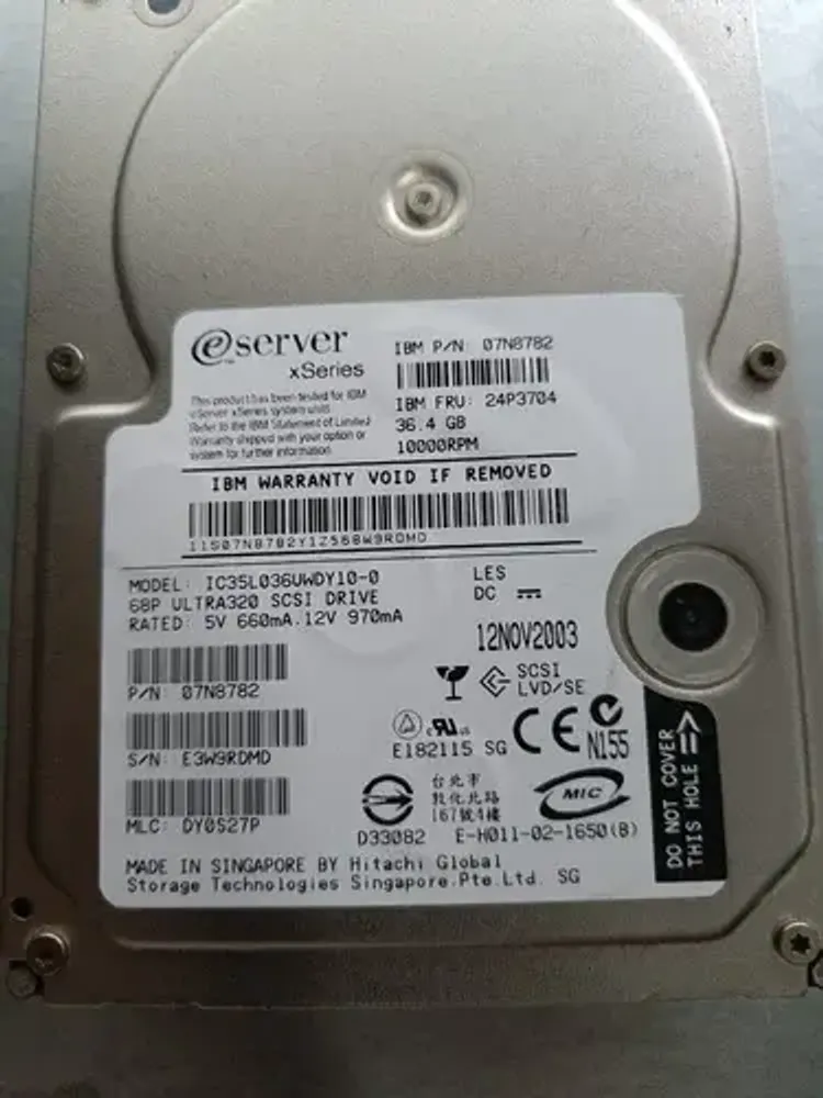 Жесткий диск IBM 73GB 10K Ultra320 SCSI 8Mb 80pin DY0S27Q