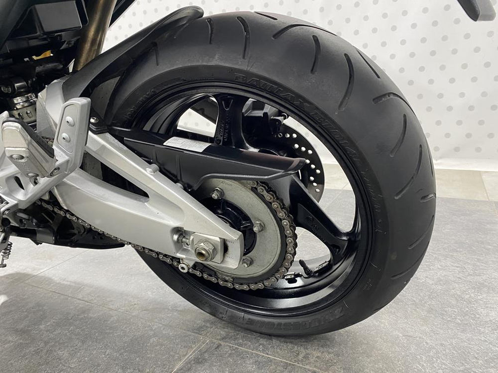 Suzuki GSR400 2006