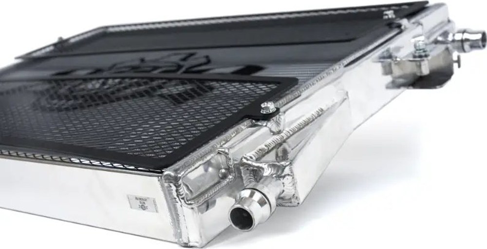 Теплообменник интеркулера CSF BMW M2/M3/M4 G8x S58 High Performance Front Mount Heat Exchanger