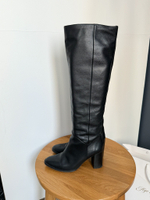 Кожаные сапоги Massimo Dutti, 38