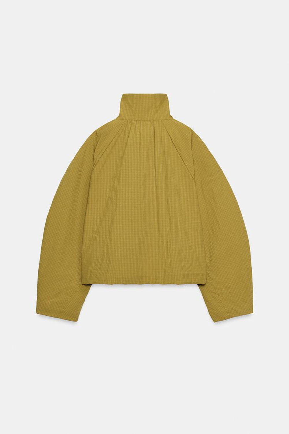 ZARA КУРТКА ИЗ ТЕХНИЧНОЙ ТКАНИ СО СБОДКАМИ, ГОРЧИЧНЫЙ