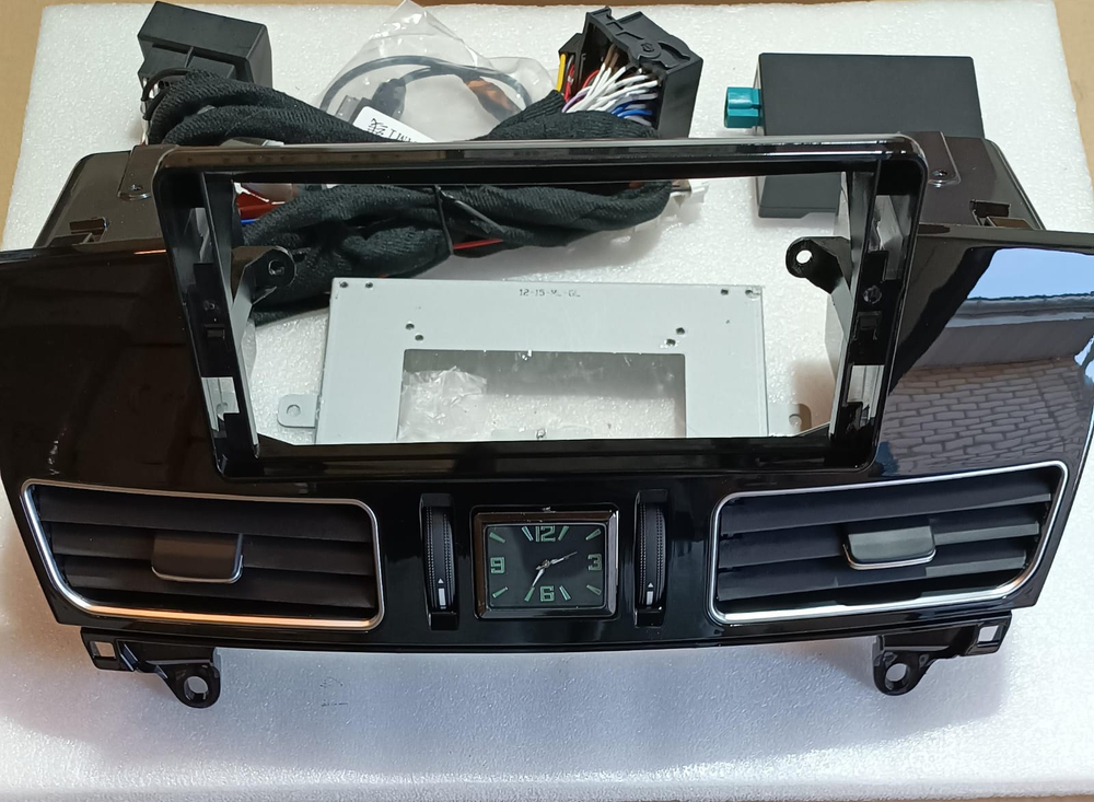 Установочный комплект для MERCEDES ML W166 / GL X166 2011-2015 NTG 4.0/4.5  KUBERG KP-M1205FW