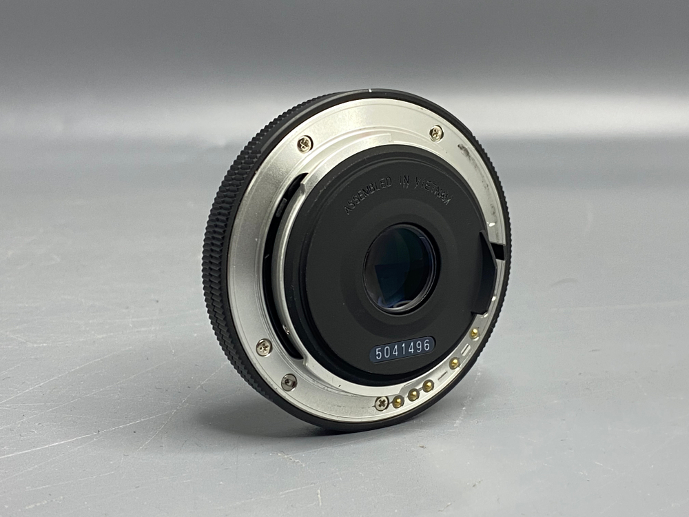 Pentax-DA 40mm f/2.8 XS