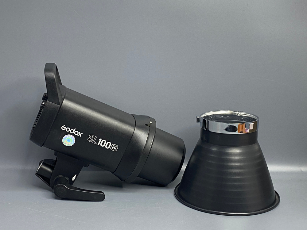 Godox SL100Bi