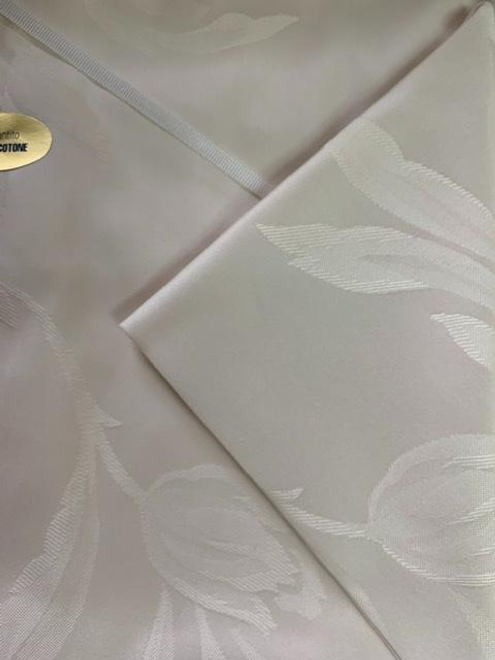 Скатерть 180x270 и 12 салфеток EmilioGatti Tulipan сливочные