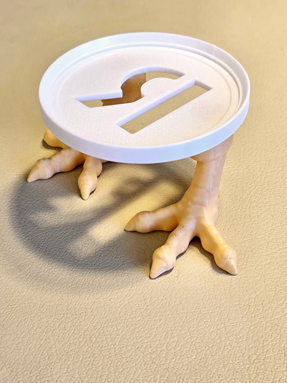 Шуточная подставка для Яндекс станции Лайт (Яндекс-Алиса) 3D печать, белая