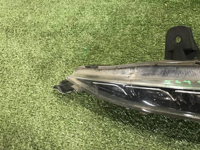 ДХО правый Genesis G90 (2016-2019)