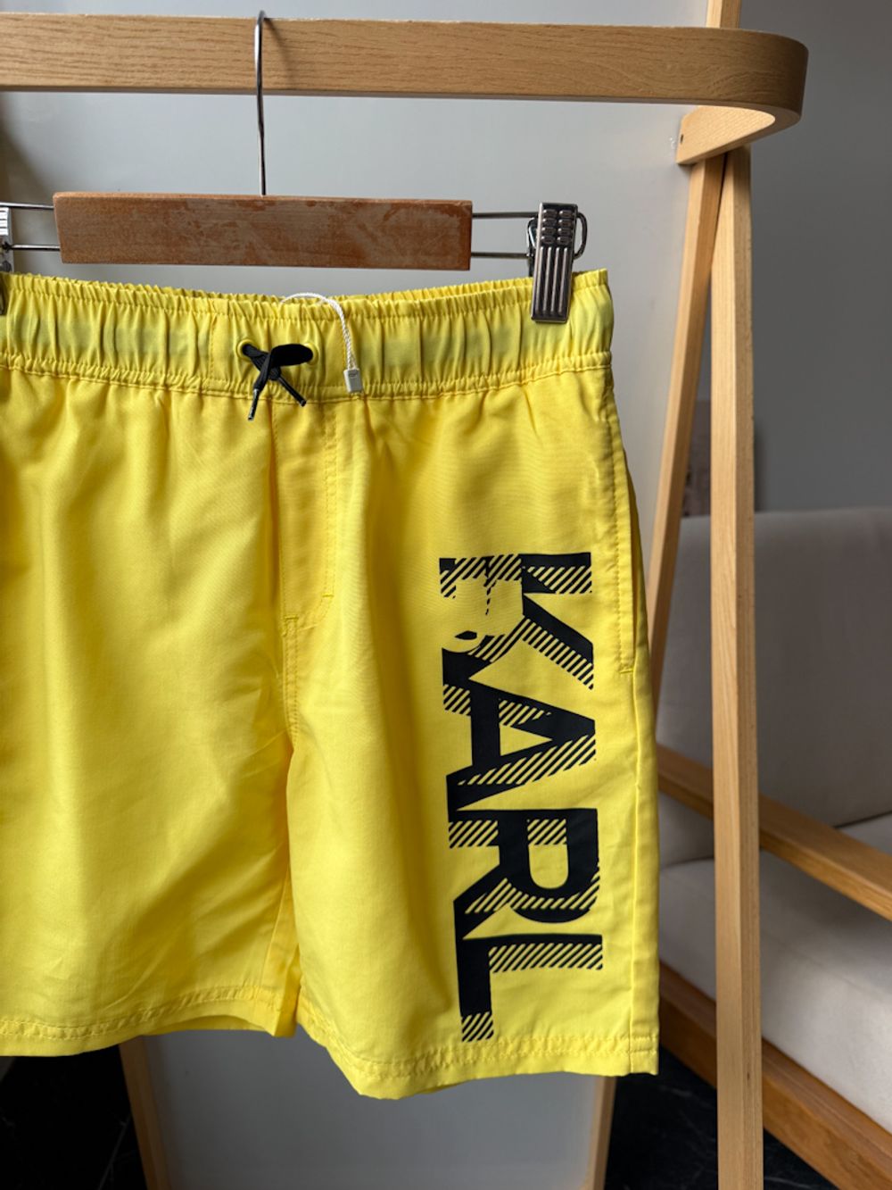 Новые плавки-шорты Karl Lagerfeld, 140