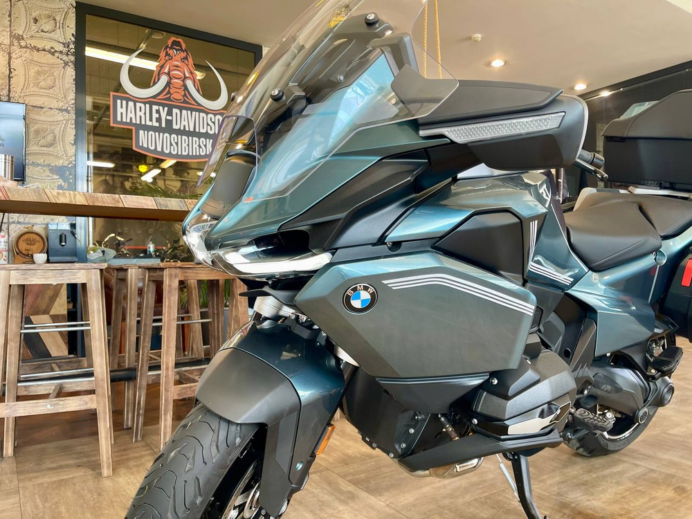 BMW R 1300 RT, 2025