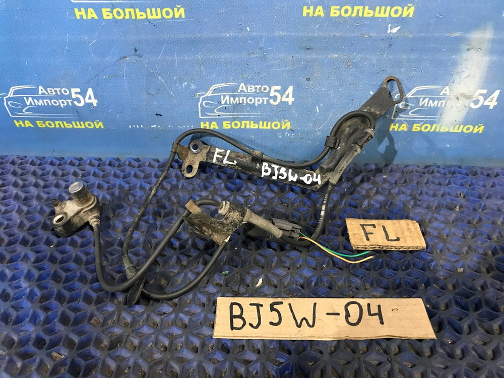 Датчик ABS передний левый MAZDA FAMILIA 1999