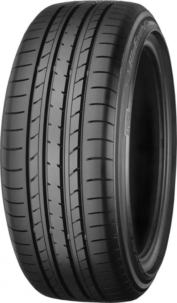 Yokohama Bluearth E70 215/60 R16 95V