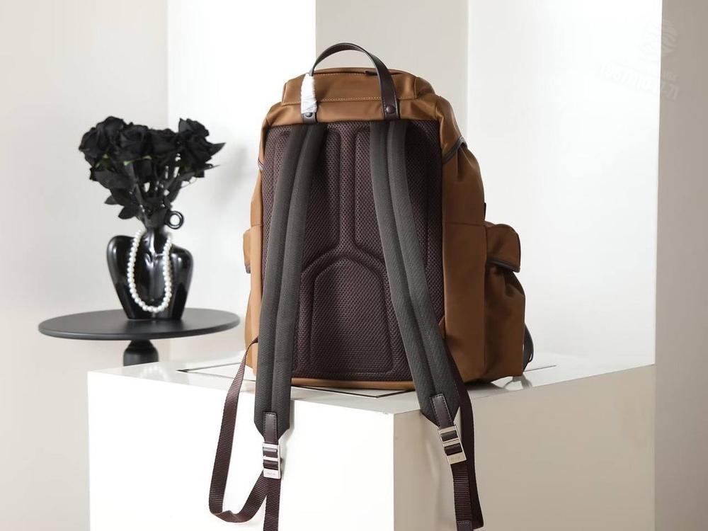 Рюкзак Prada