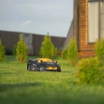 Робот-газонокосилка Grass Master 1000, ультразвуковой датчик, 3 Ач, LCD дисплей, Wi-Fi // Denzel