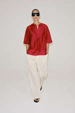 СТРУЯЩАЯСЯ БЛУЗА С КОРОТКИМИ РУКАВАМИ — ZW COLLECTION — ZARA