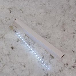 Светодиодная сосулька уличная "Тающая" 0,3 м, d=2 см, вилка, LED-18-220V, нить белая, свечение белое, 1 шт