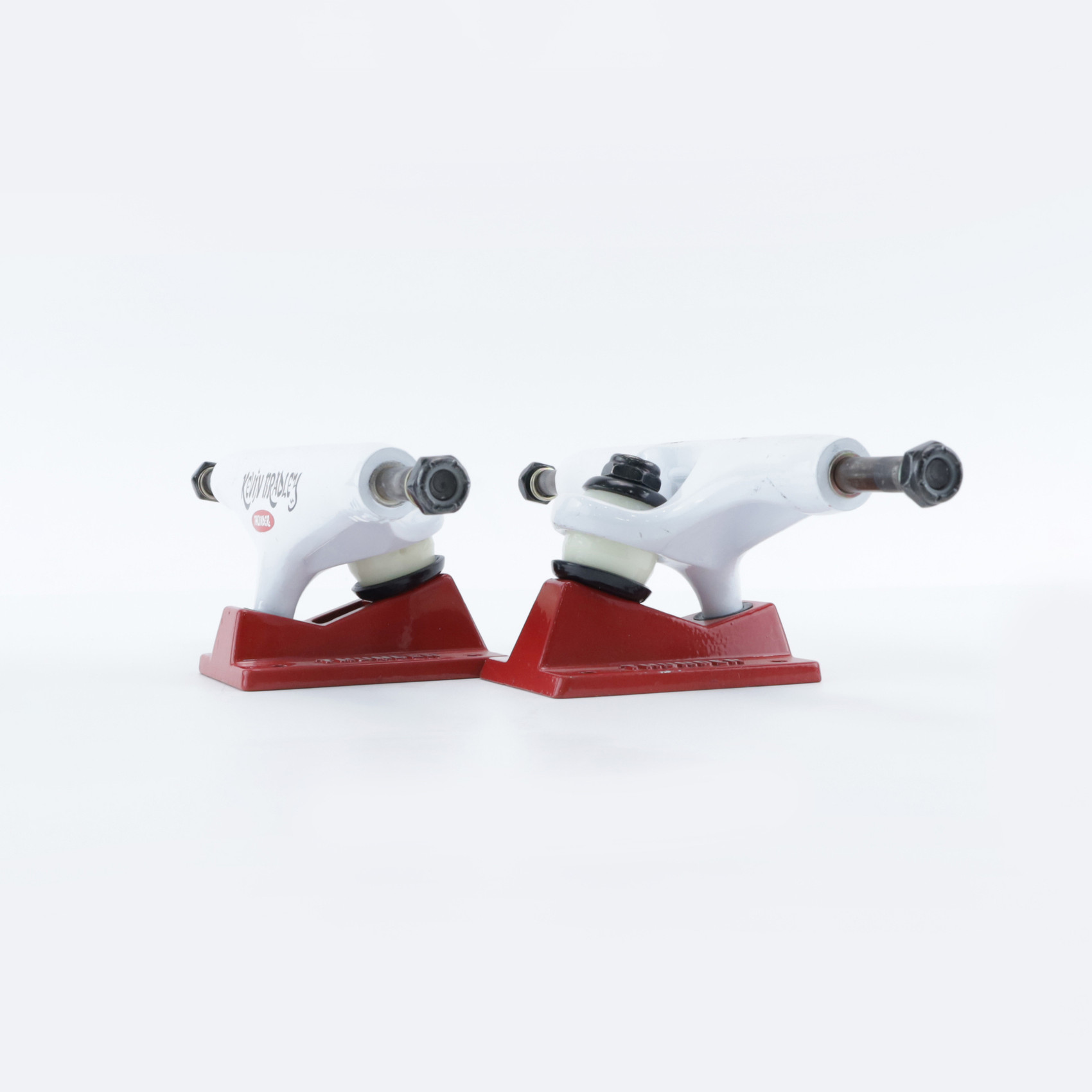 Подвески THUNDER BRADLEY KB'S ROOM (WHITE/RED) артикул: - купить в магазине Дайс