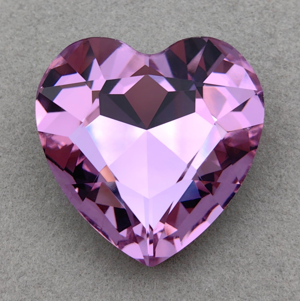 Сердце К9, Violet
