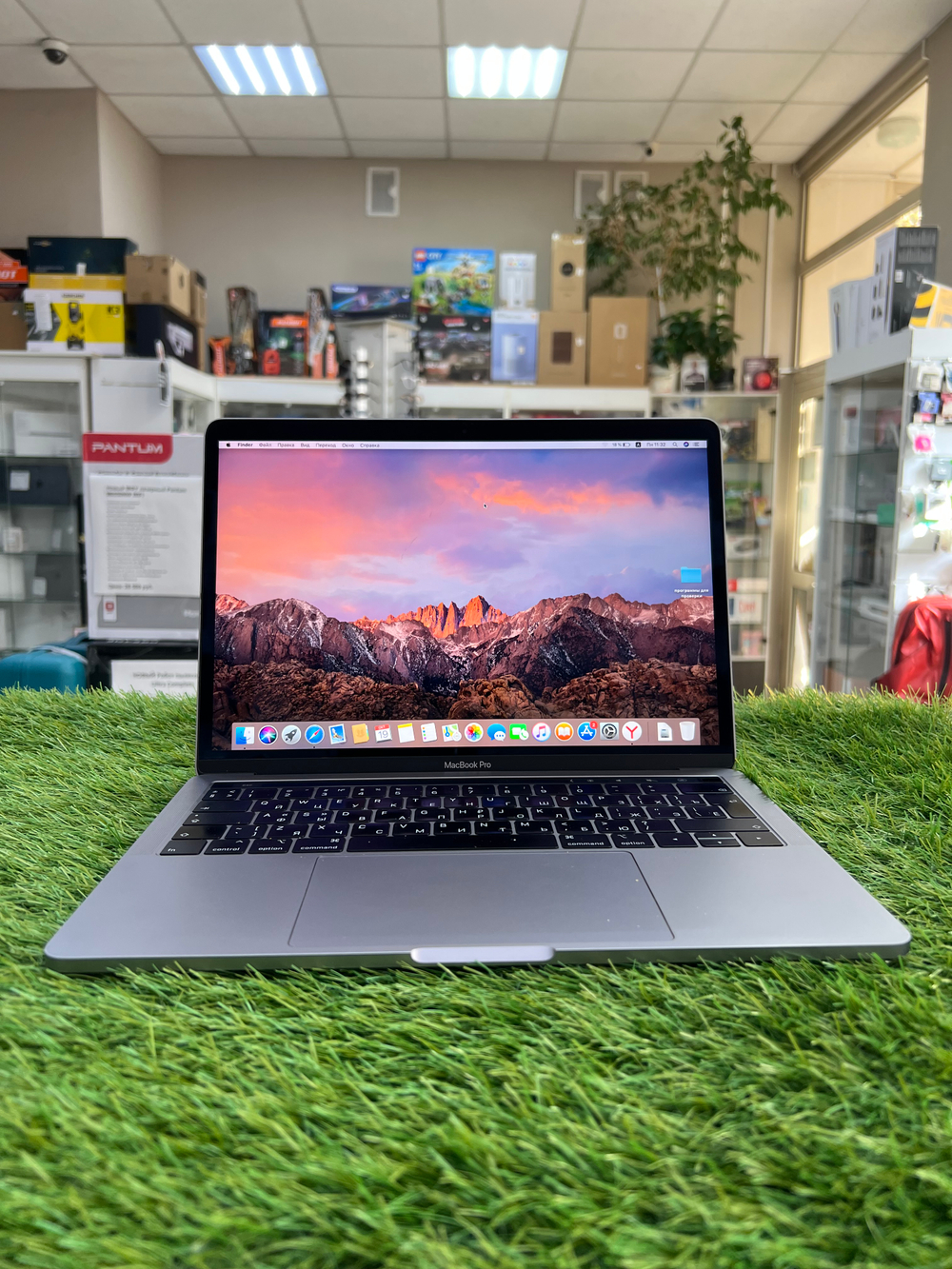 Б/У MacBook Pro 13 2018 I5 16/512Gb