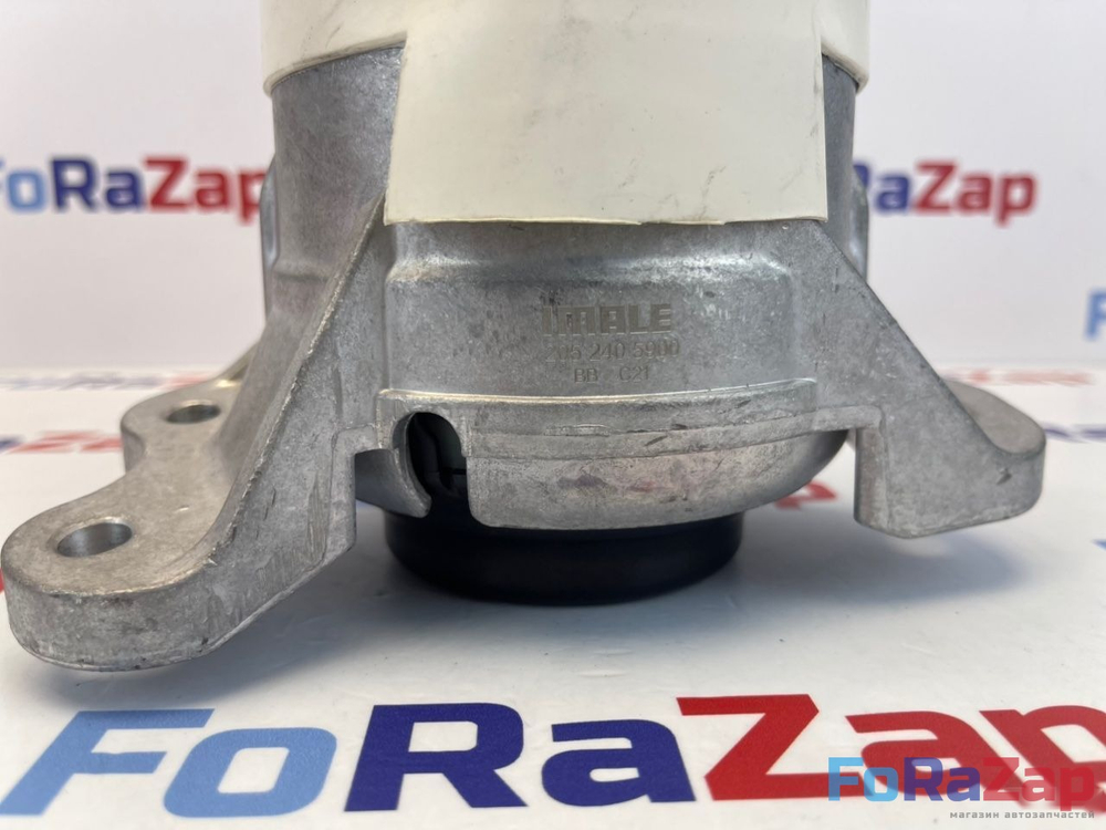 Опора двигателя левая Mercedes-Benz A2052405900