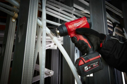 Аккумуляторный фен Milwaukee M18 BHG-502C 4933459772
