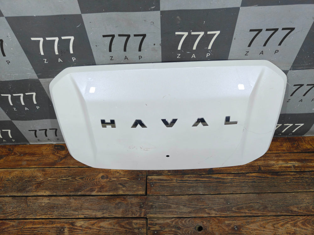 Накладка крышки багажника Haval H3 24-нв Б/У Оригинал 5506100XKJ20A