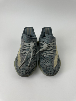 Кроссовки Adidas Yeezy boost