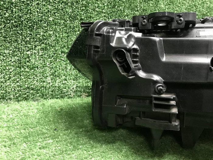 Фара правая BMW X3 G01 (2021-2024) Laser