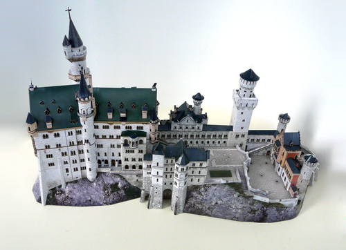 Умная Бумага Замок "Neuschwanstein" Сборная модель. Серия: Архитектурные памятники. Масштаб 1/100