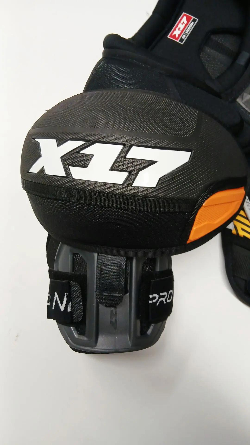 Нагрудник хоккейный Х17 PRO NEXT 2.0 SR