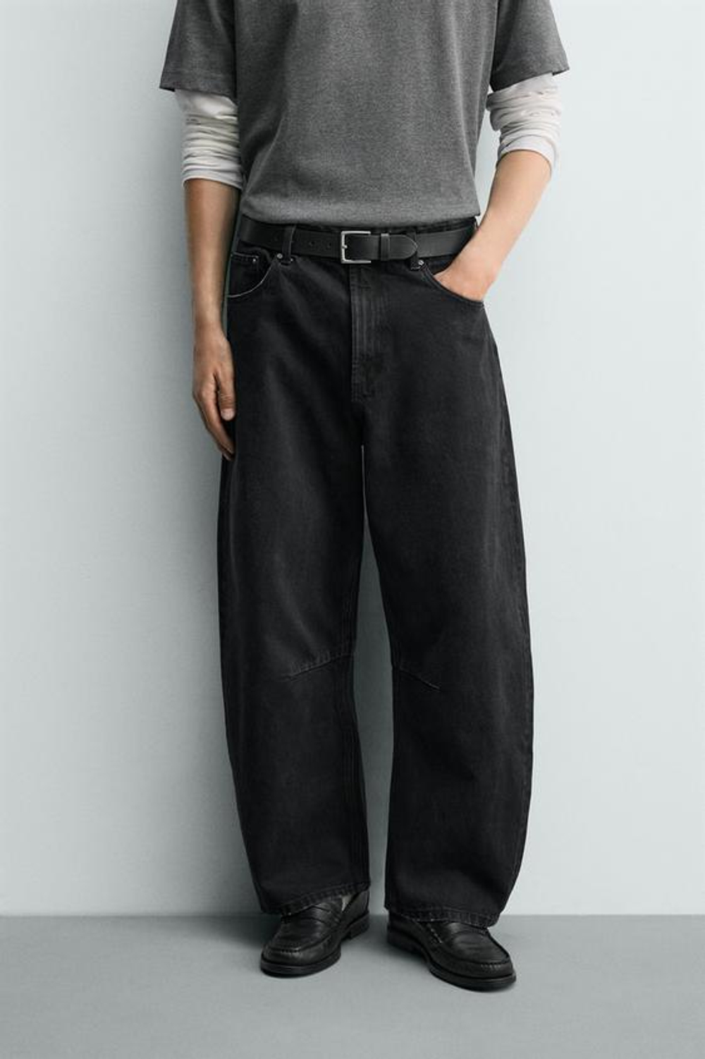 ZARA БРЮКИ BARREL FIT, ЧЕРНЫЙ