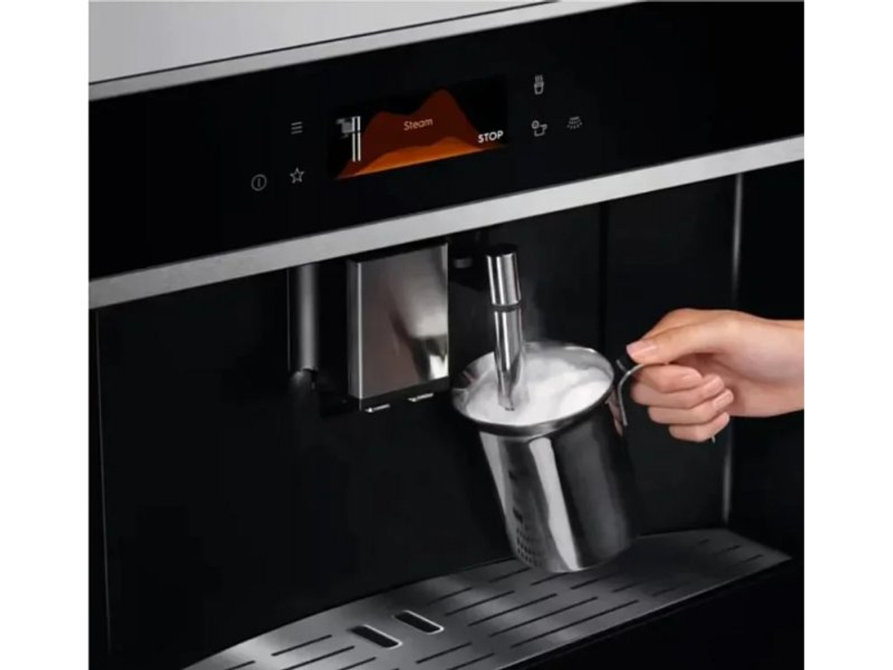 Встраиваемая кофемашина Electrolux EBC85X черный