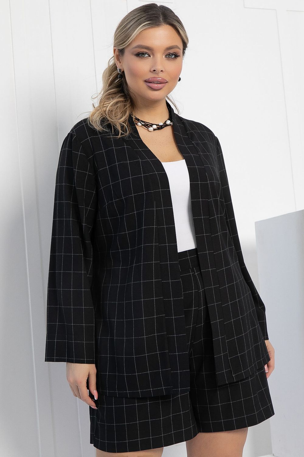 Костюм Поцелуй удачи (черный) К13158-1М LT Collection