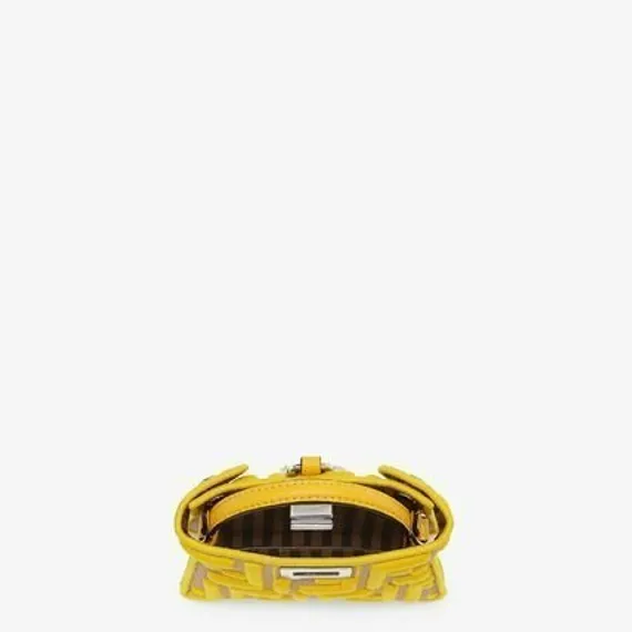 Сумка Fendi Peekaboo Iconic Mini желтый
