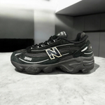 New Balance 1000 • Black