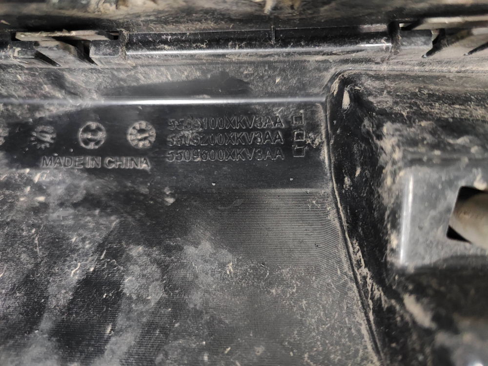 Решетка радиатора Tank 500 21-нв Б/У Оригинал 5509200XKV3CA
