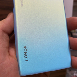 Крышка для Honor 70 - оригинальная задняя стеклянная панель (серебристо-голубого цвета)