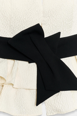 ZARA БЛЕЙЗЕР С РЮШАМИ И ПОЯСОМ, ЖЕЛТОВАТО-БЕЛЫЙ