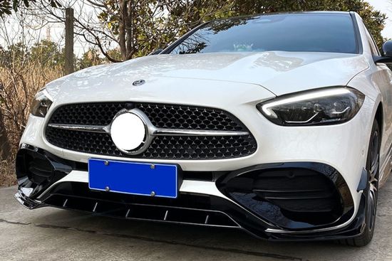 Юбка переднего бампера V.2 глянцево - черный для Mercedes C class W206 2021+