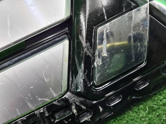 Решетка радиатора Mitsubishi Outlander 3 (18-нв)