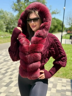 Бомбер вязаный с натуральным мехом песца