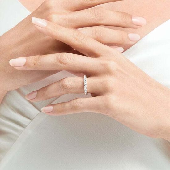 Кольцо Graff Bezel Set Round Diamond Wedding Band