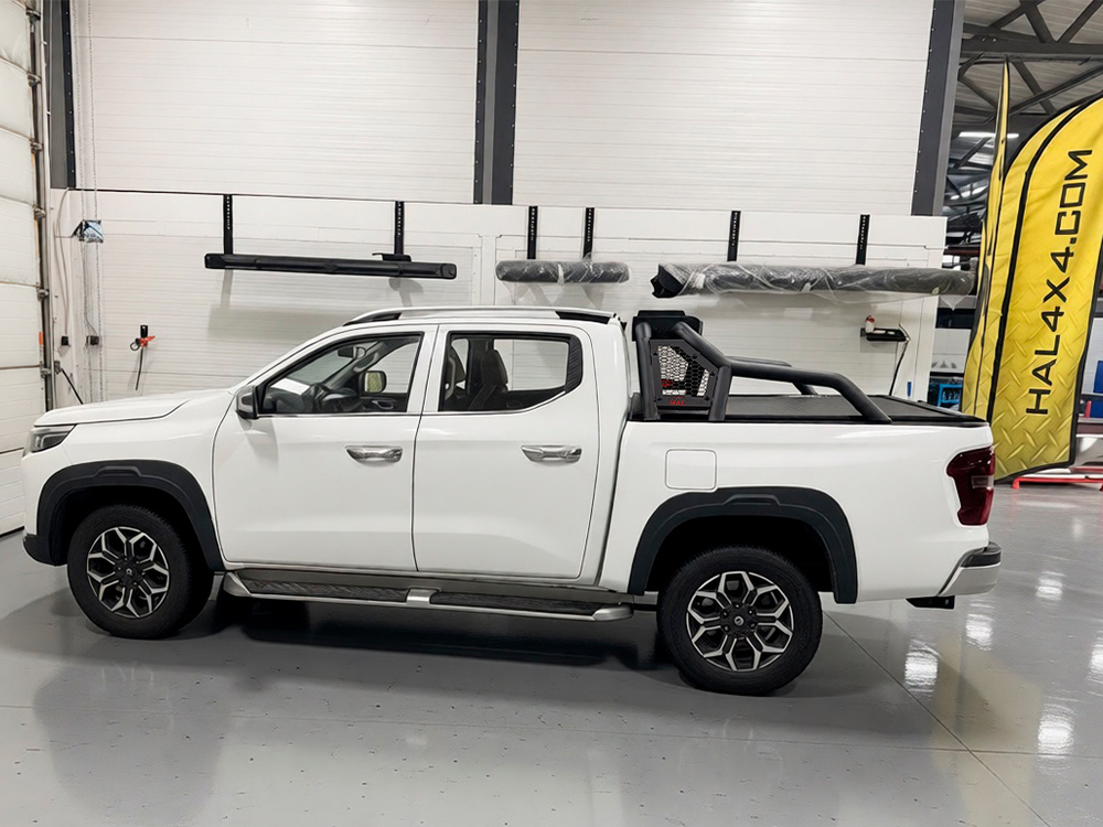 Дуга ARMADA (5 прожекторов с подъмным механизмом. Hilux, JAC и др.)