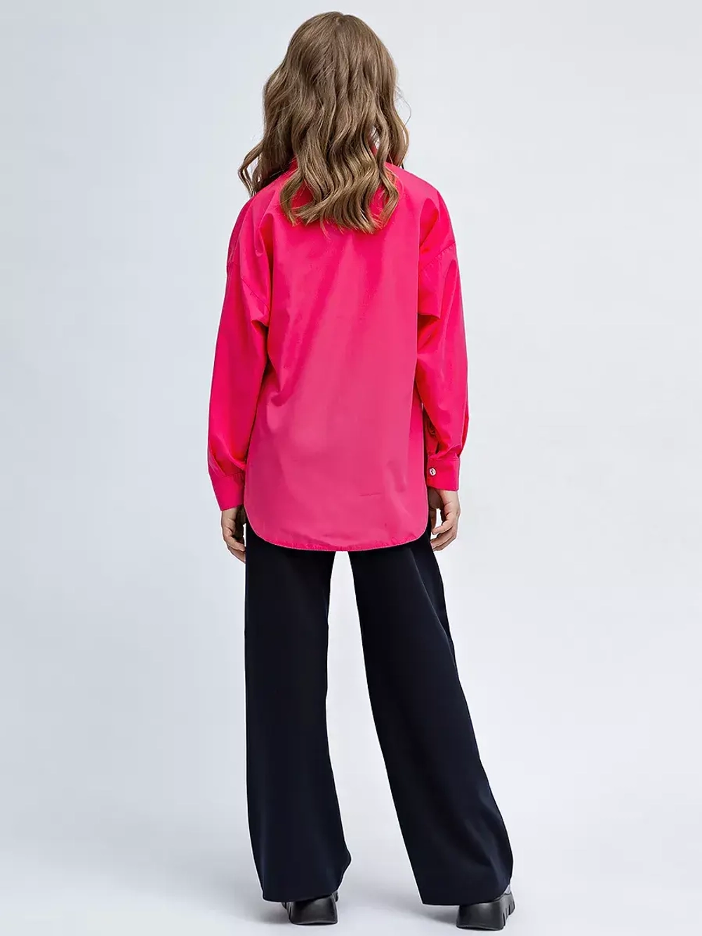 Школьная рубашка классическая oversize