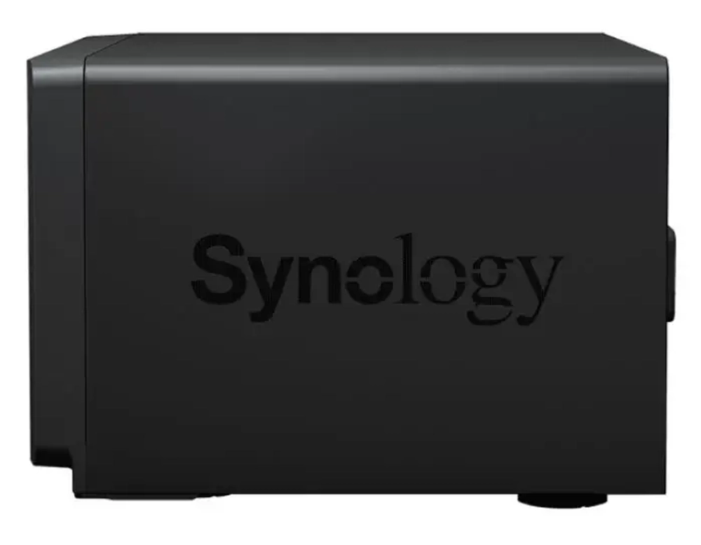 Сетевой накопитель Synology  DS1823XS+