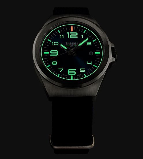 Швейцарские тактические часы Traser P59 Essential M Black 108221
